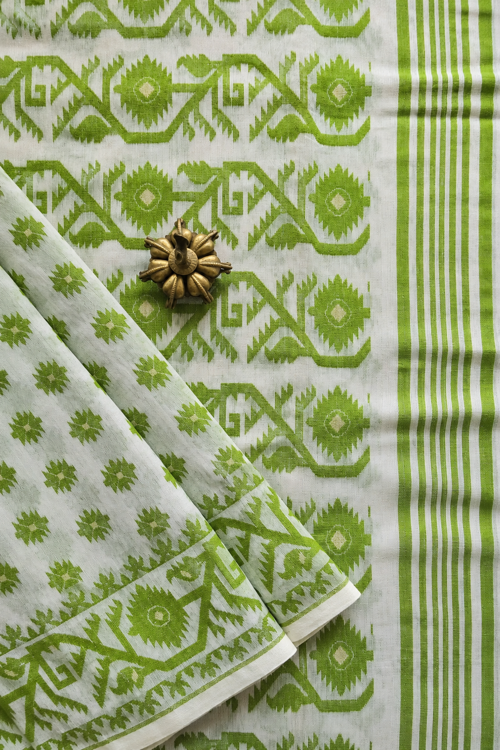Avani — Jacquard Jamdani Cotton by Resham Saree